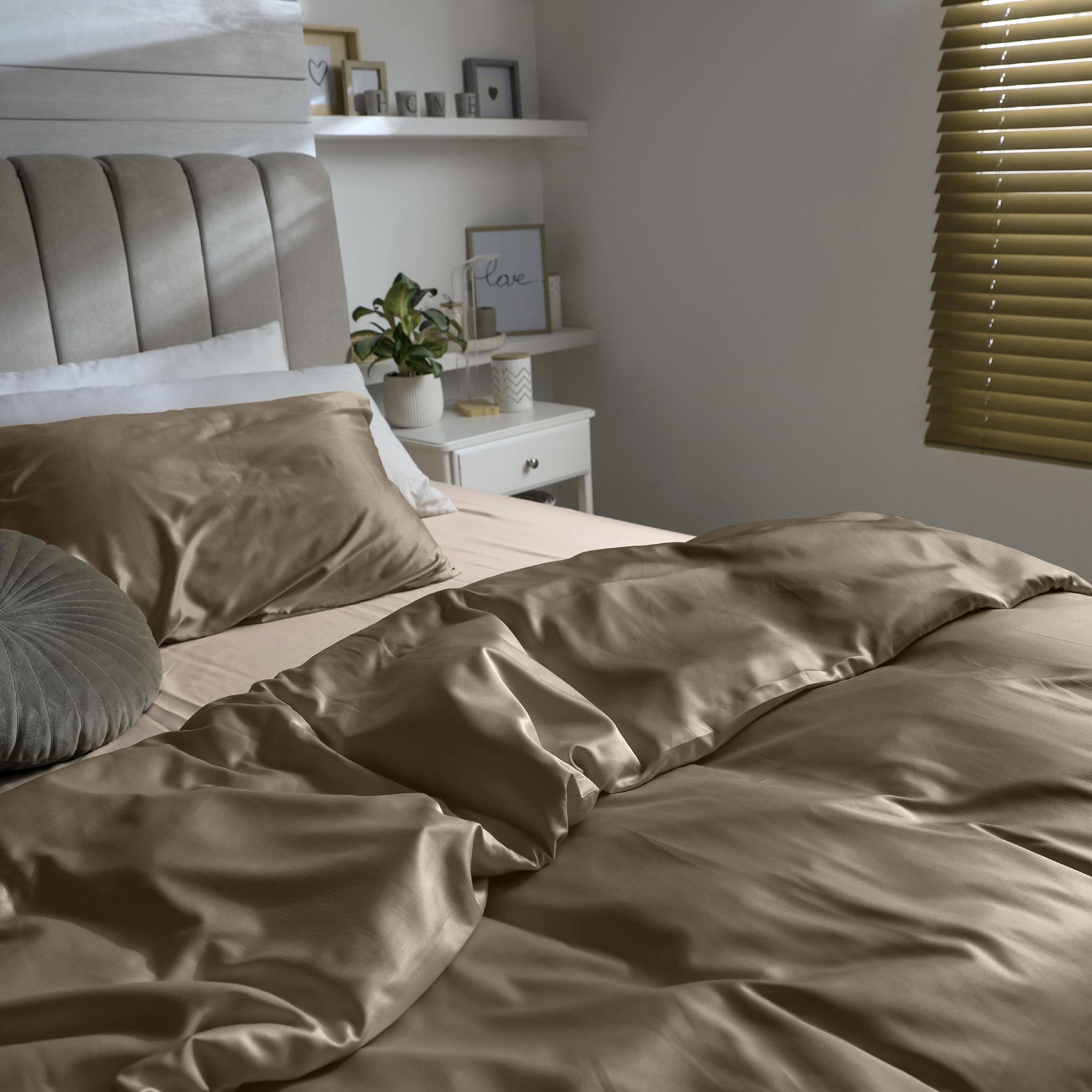 Dommelin Dekbedovertrek Set Satijn 300TC Cappuccino 