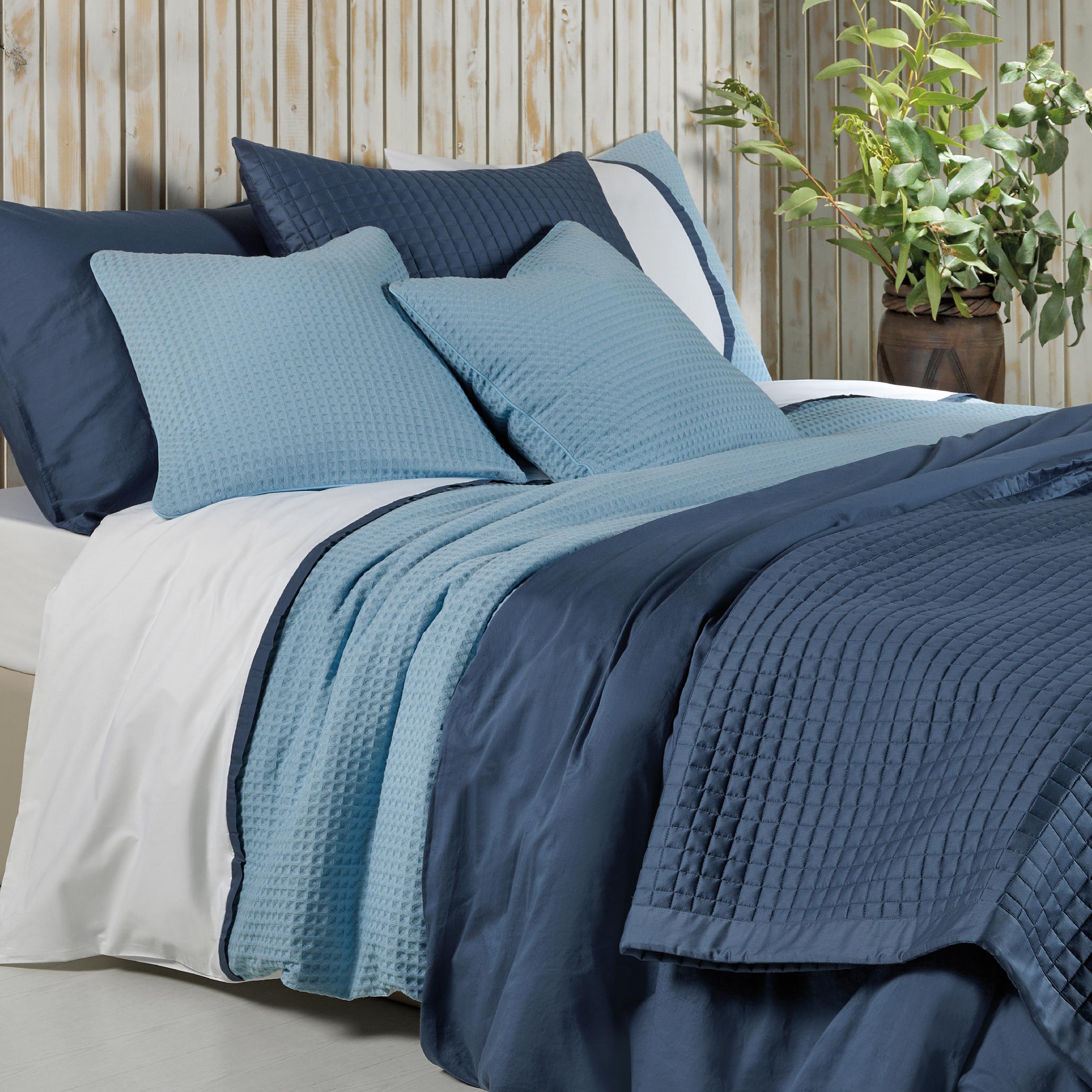 Dommelin Dekbedovertrekset Bari Percal 200TC Pastelblauw - Nachtblauw