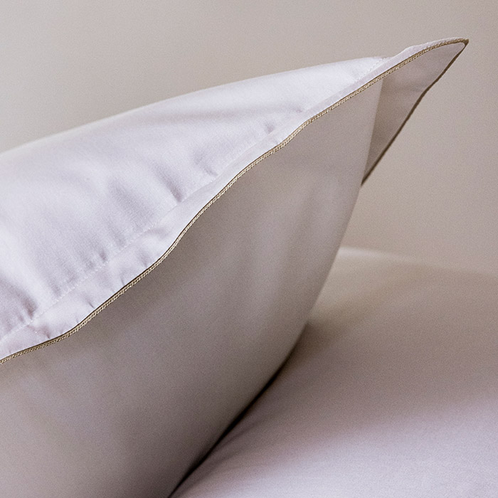 Alexandre Turpault Nobel Kussensloop