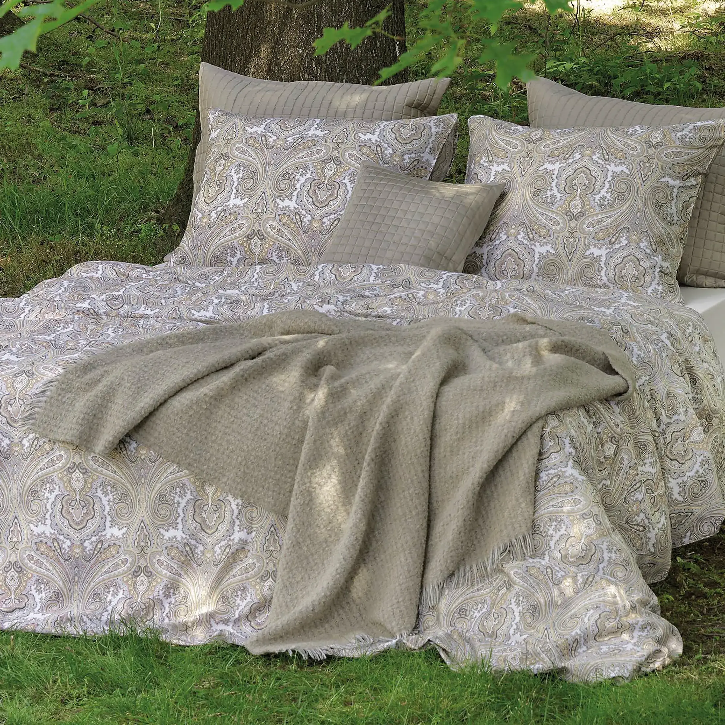 Dommelin Dekbedovertrekset Pordoi Satijn 400TC Beige