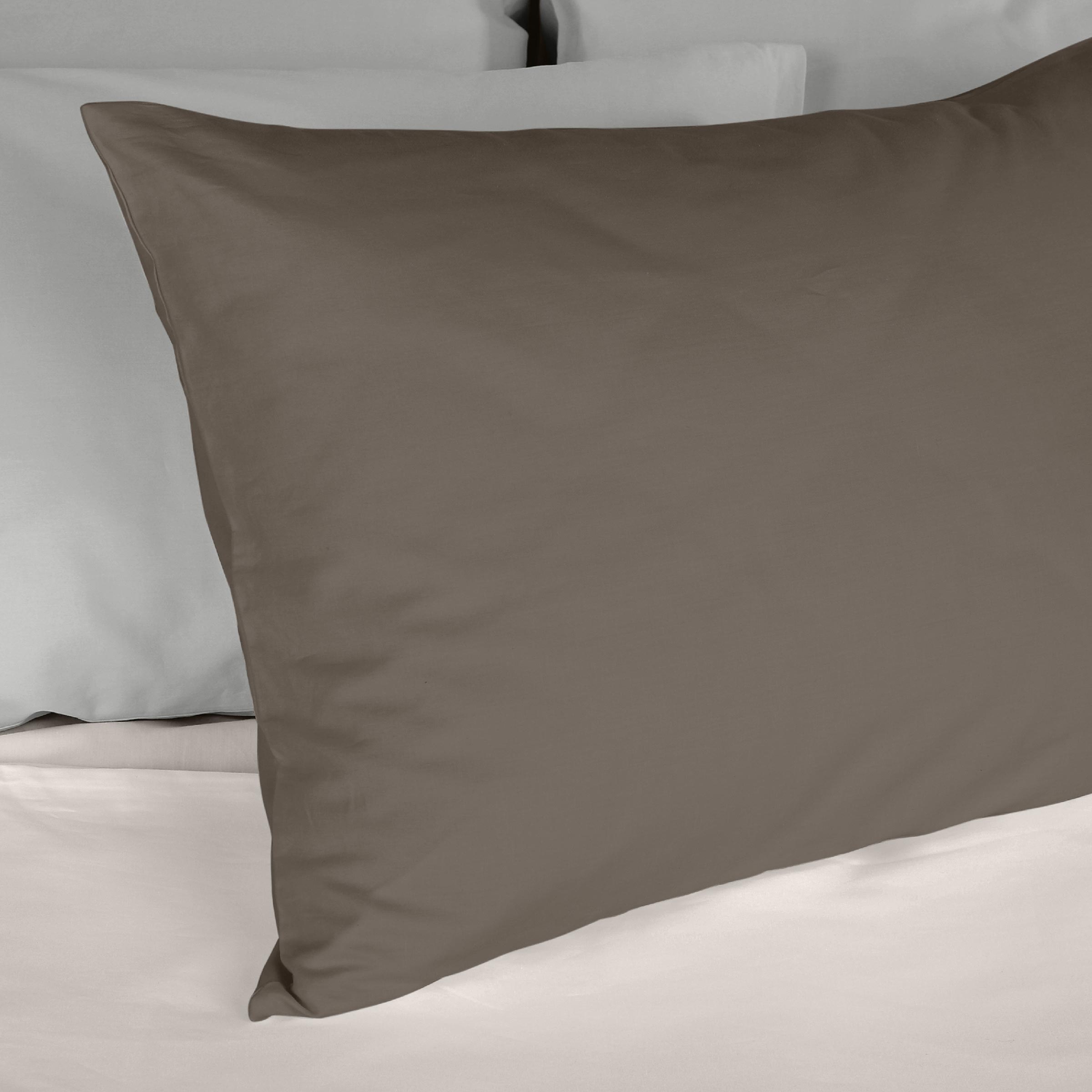 Dommelin Kussensloop Satijn 300TC Nootmuskaat