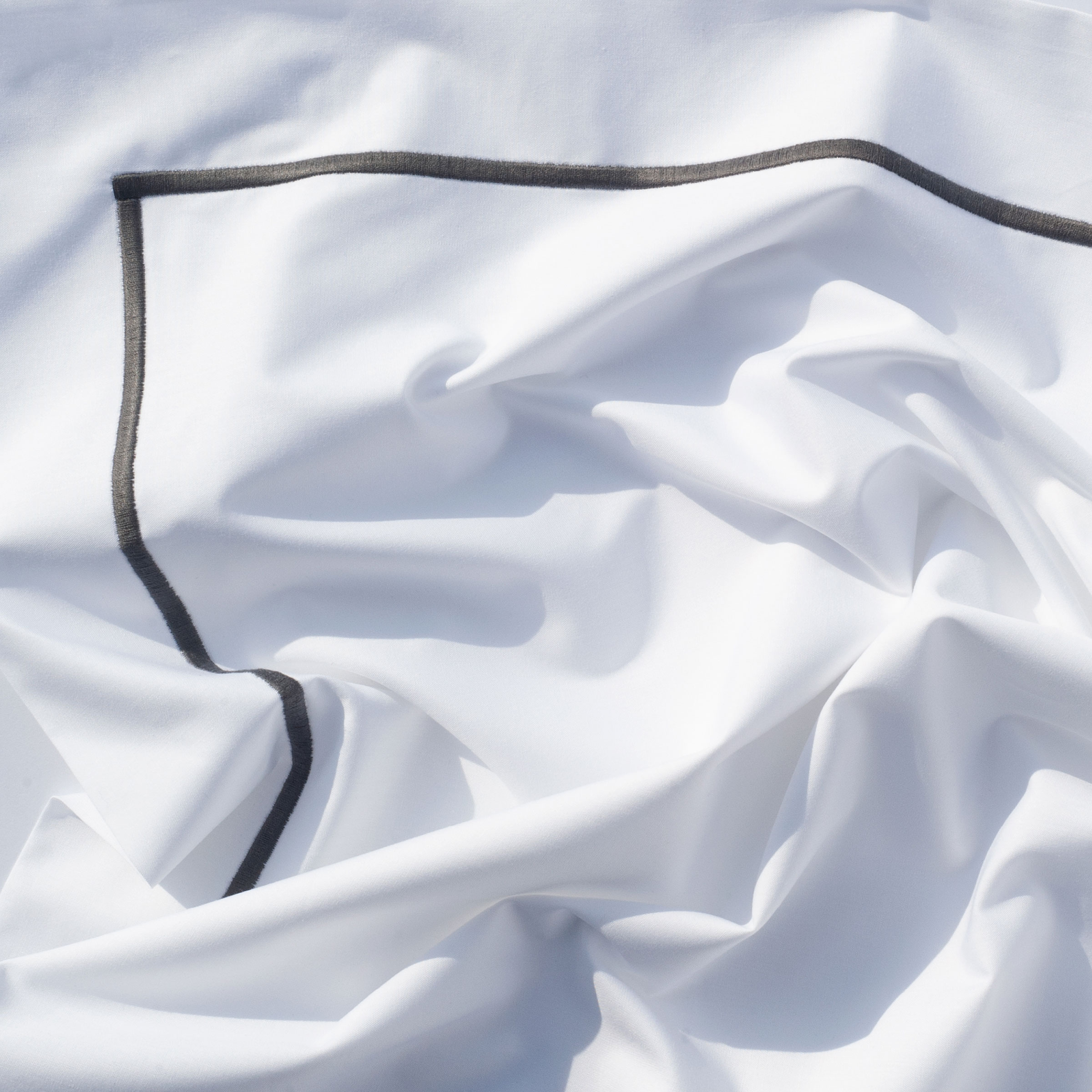 Dommelin Dekbedovertrekset Cortina Percal 200TC Wit - Antraciet