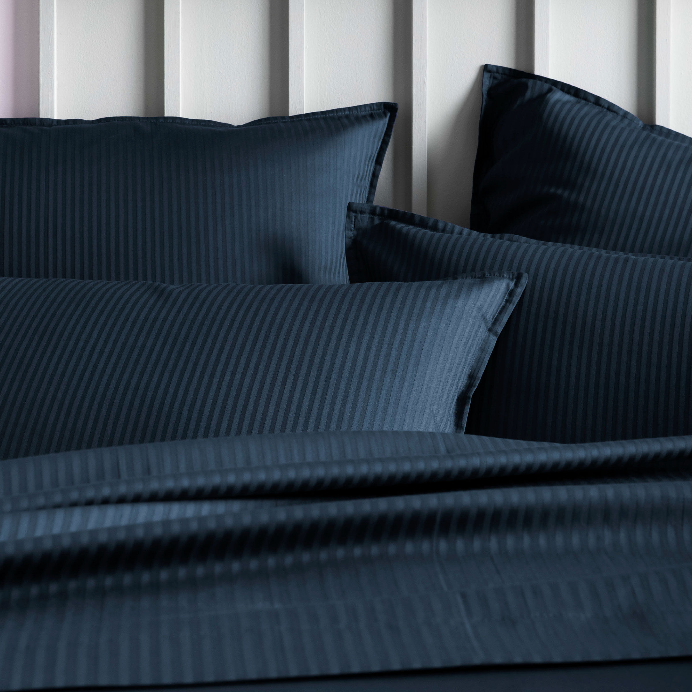 Essix Dekbedovertrek Set Grand Hotel Jacquard Satijn 300TC Bleu Nuit 