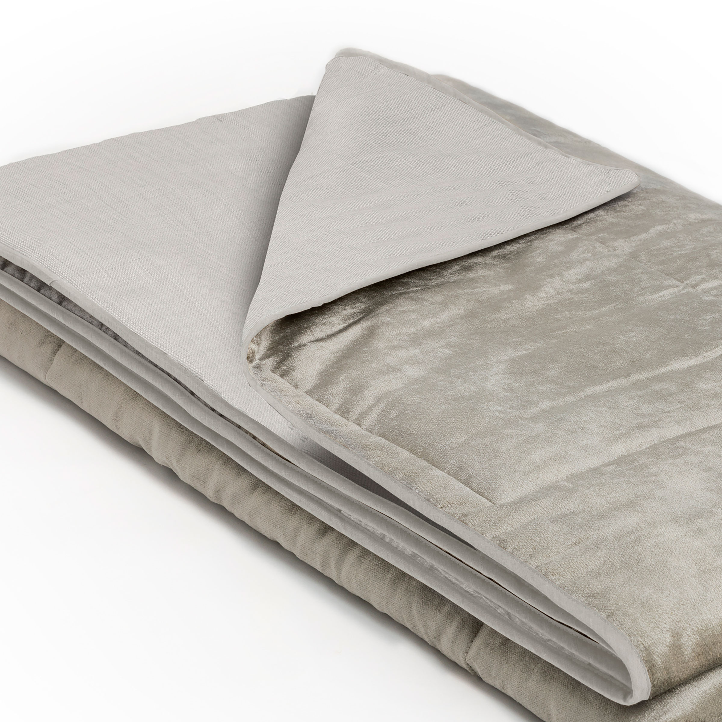 Mrs.Me Bedeind Sprei Majestic Velours Platinum 140 x 300 cm