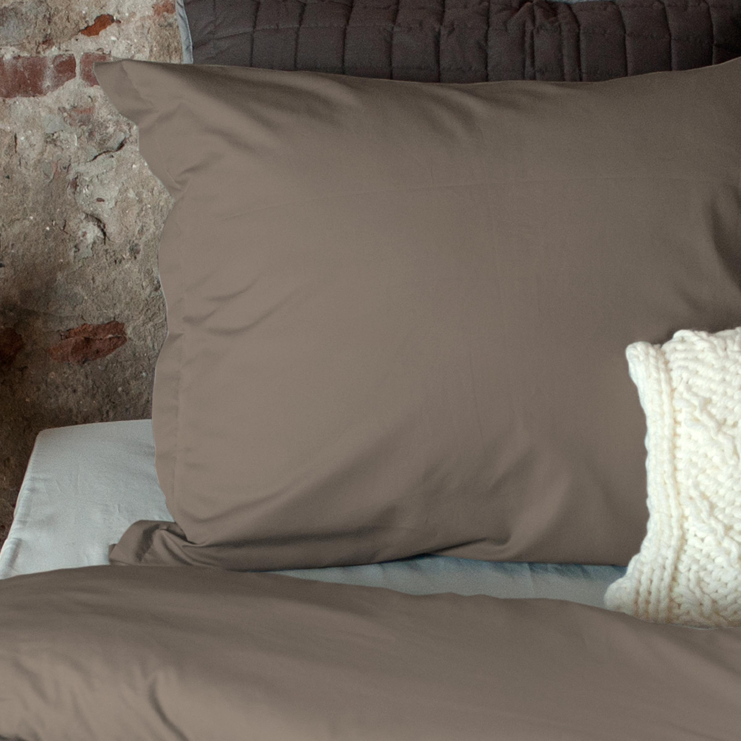 Dommelin Kussensloop Percal 400TC Truffel