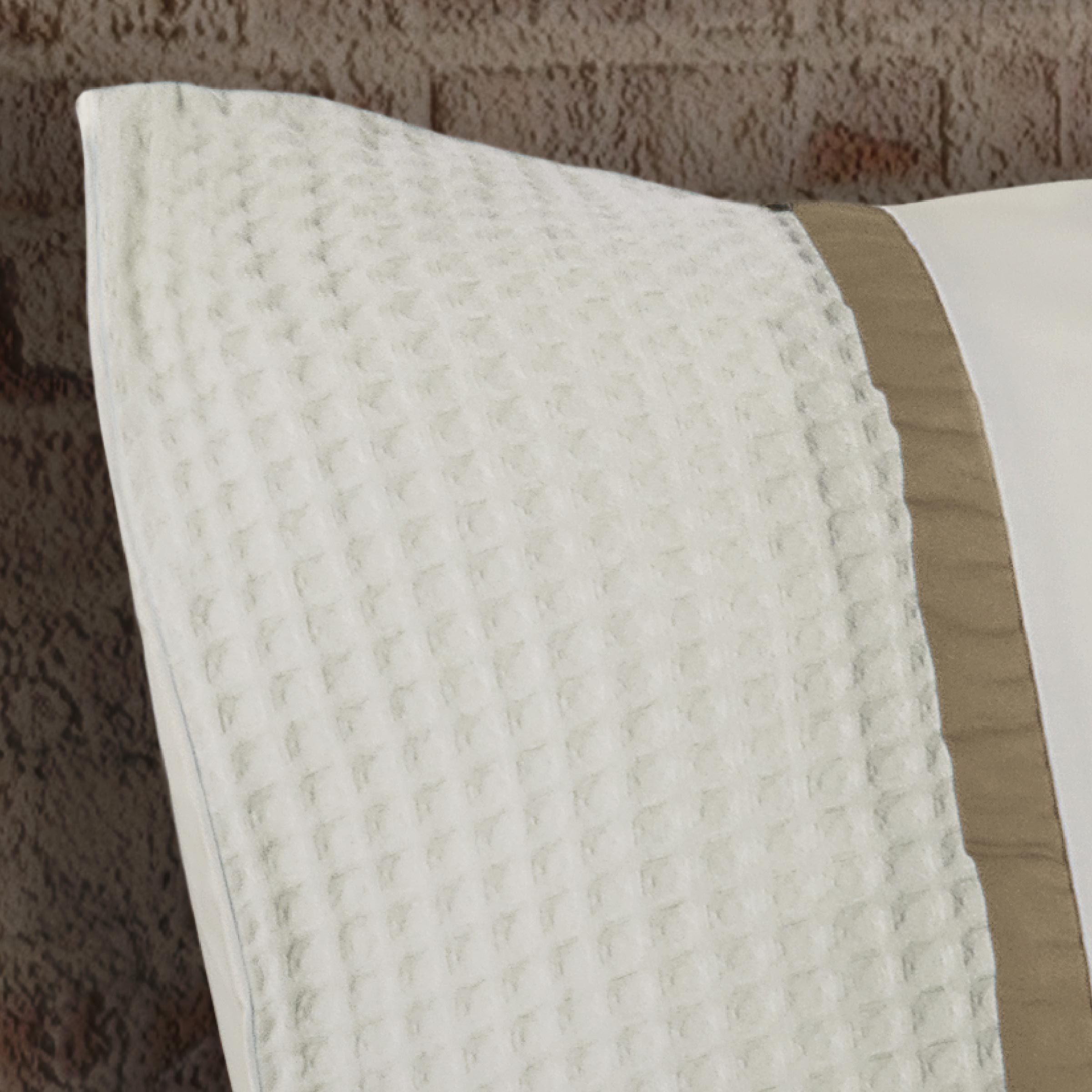 Dommelin Kussensloop Bari Percal 200TC Ecru - Kaki 60 x 70 cm