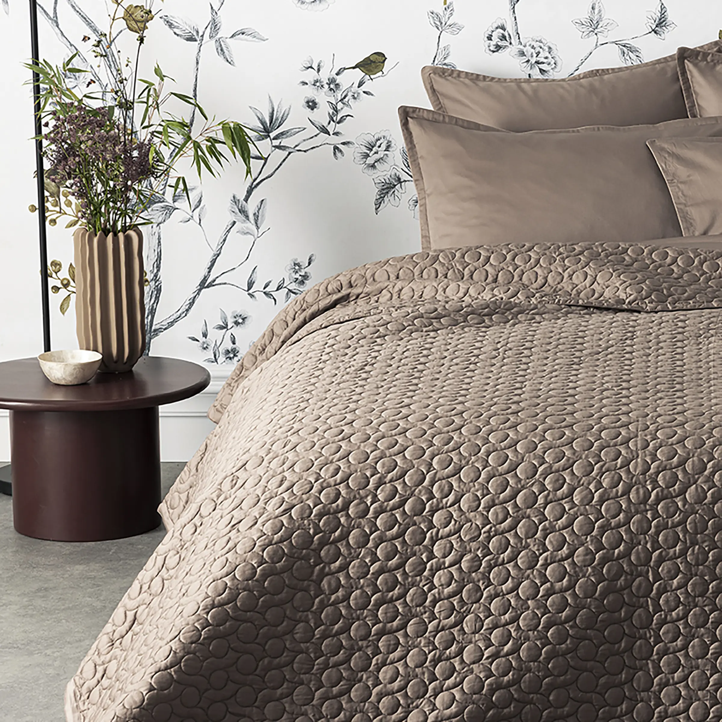 Alexandre Turpault Sprei Poesie Satijn Deer Brown 260 x 240 cm