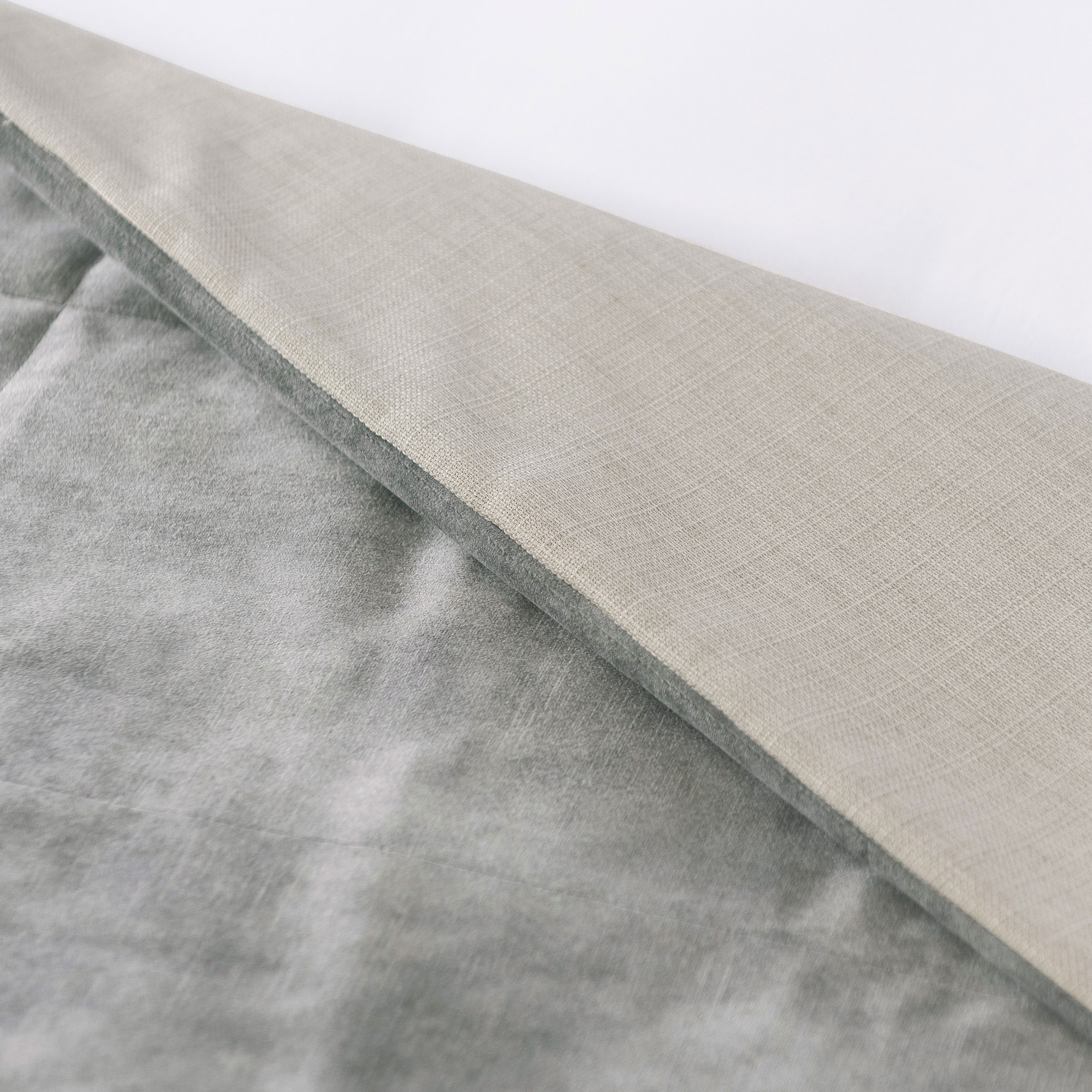 Mrs.Me Bedeind Sprei Porter Velours Silvermoss 135 x 300 cm