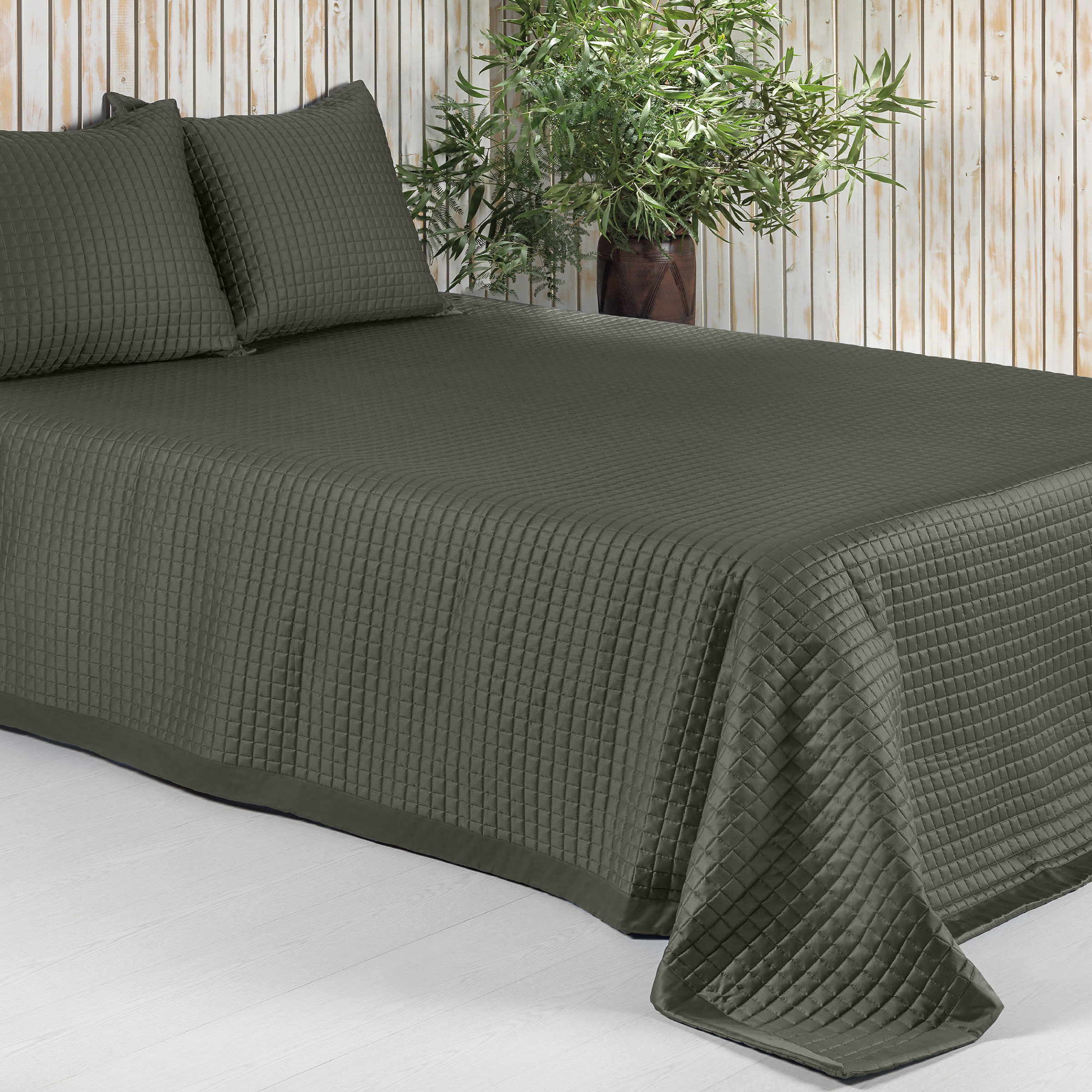 Dommelin Sprei Chicago Satijn 300TC Leem