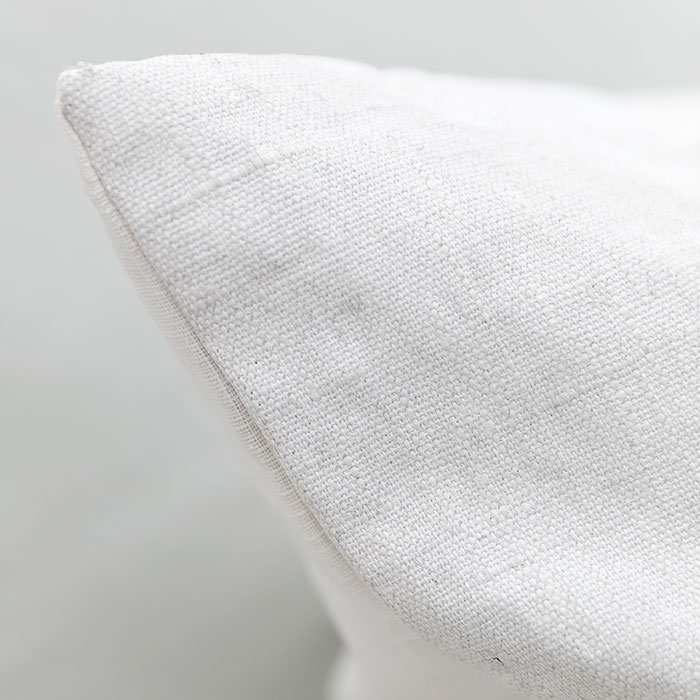 Mrs.Me Sierkussen Canvas Linnen Chalk White