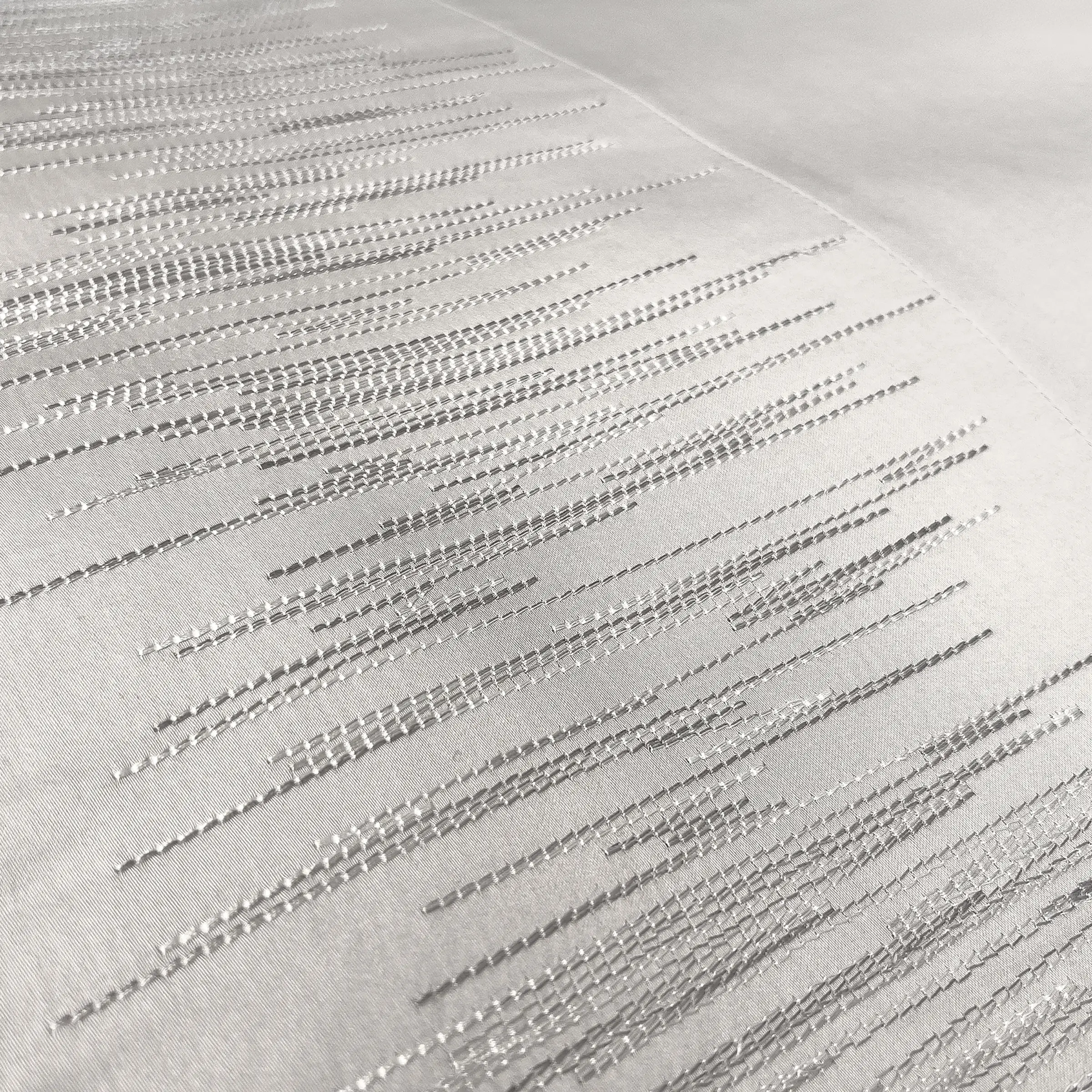 Mrs.Me Dekbedovertrekset Code Satijn 300TC Beige