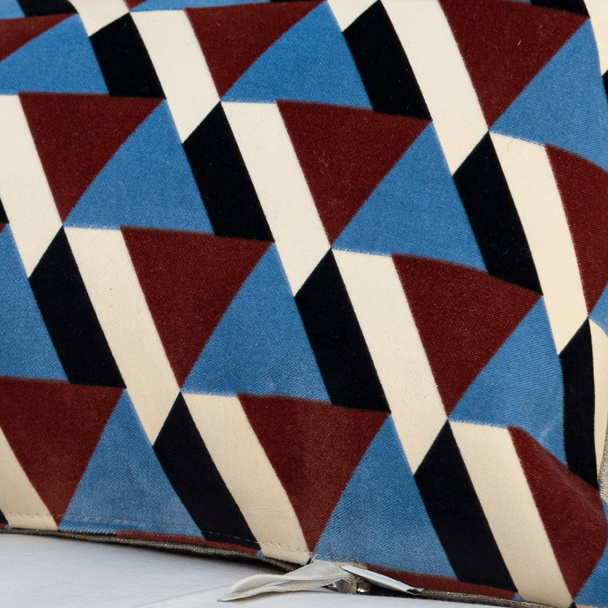 Mrs.Me Sierkussen Gem Velours Multi 30 x 60 cm