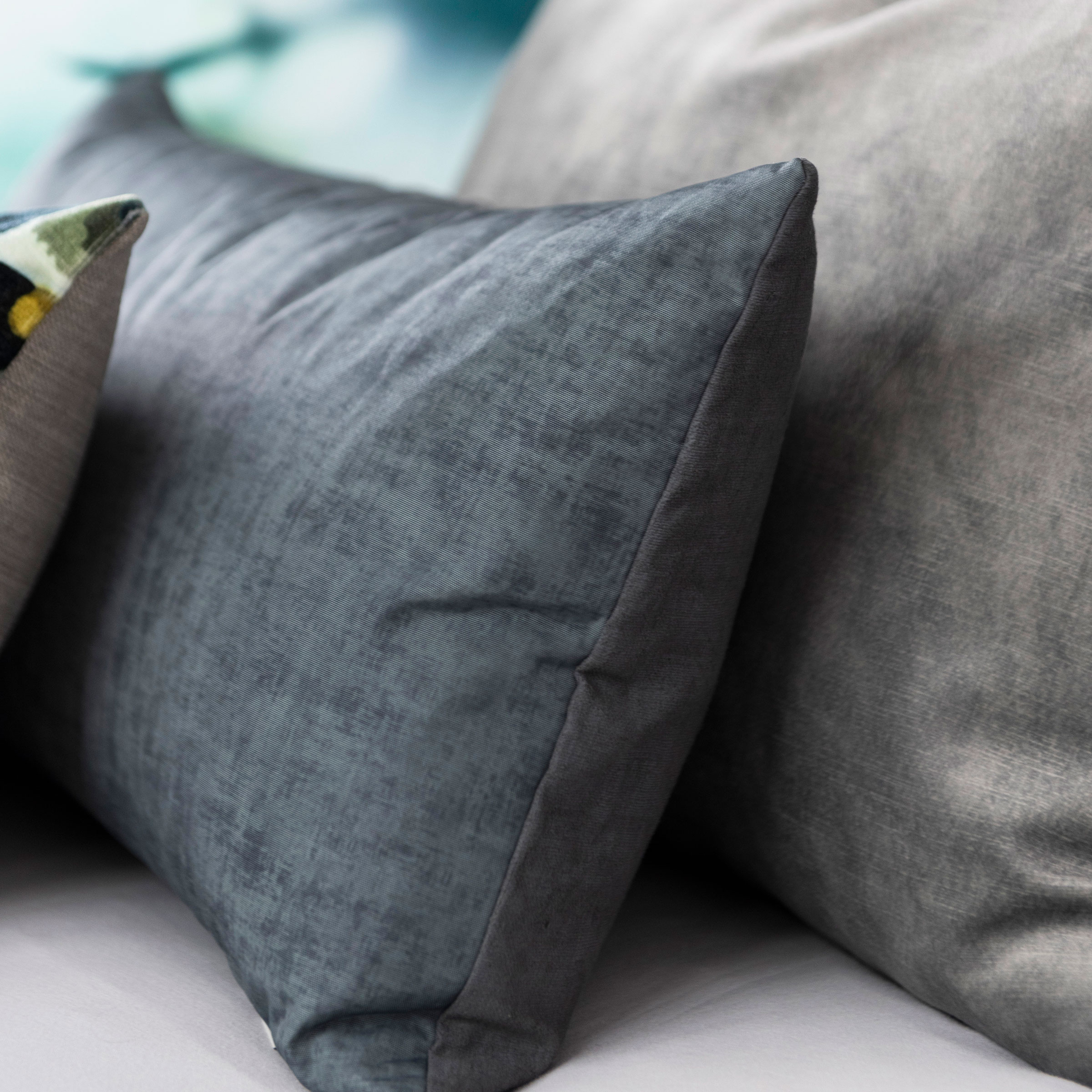 Mrs.Me Sierkussen Interval Recycled PL en PET Lightgrey 30 x 60 cm