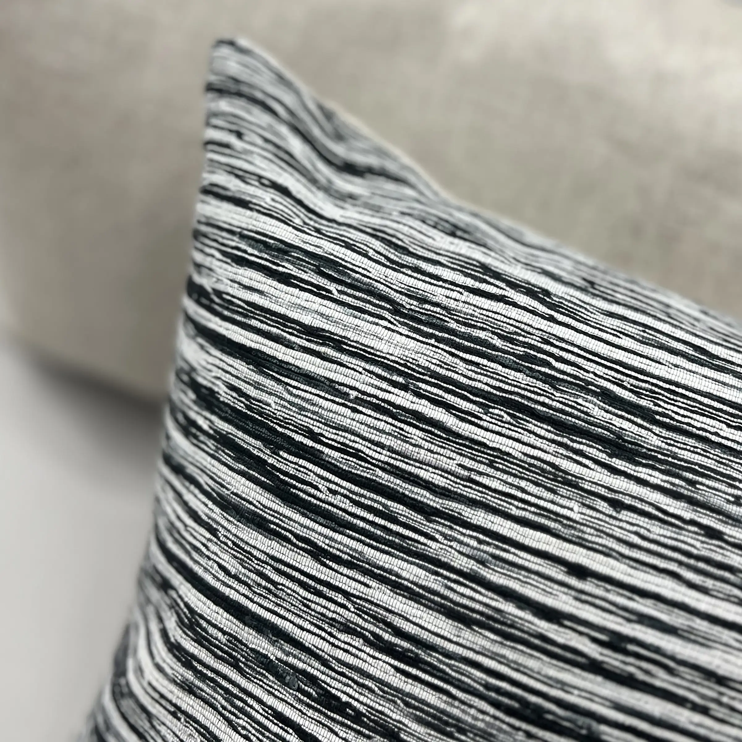 Mrs.Me Sierkussen Sketch Katoen Zijde Indigo - Off White 30 x 60 cm