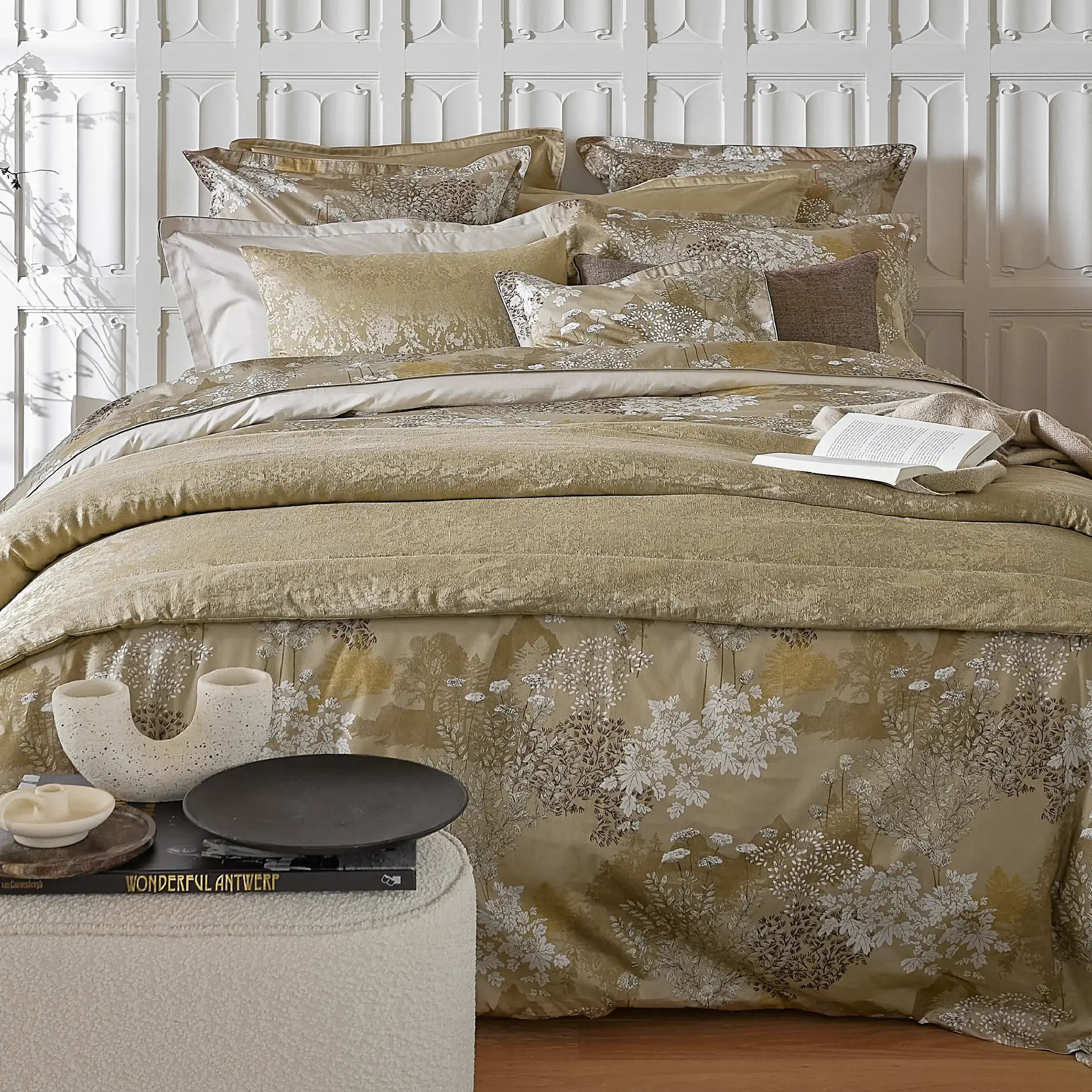 Alexandre Turpault Bedeindsprei Lin & Soie Linnen Mix Desert 140 x 240 cm