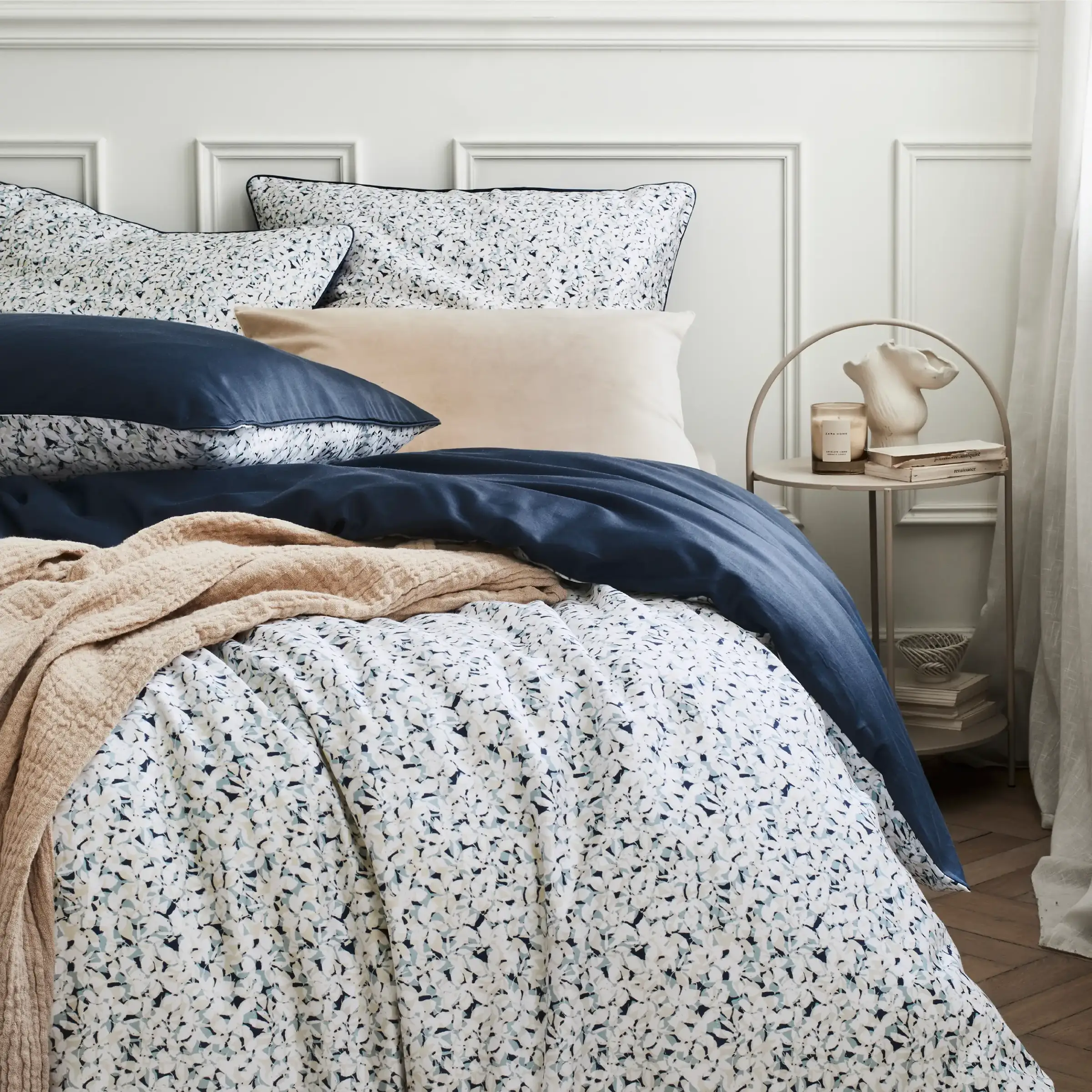 Essix Laken Nui Satijn 200TC Multi